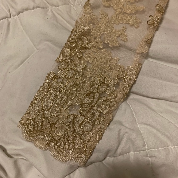 Gold dress with lace up back - Picture 4 of 6